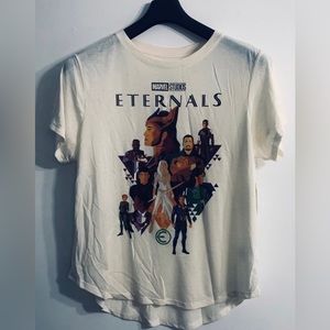 Wome’s Top Marvel Studio  Eternals graphics crewneck short sleeves  beige. 3XL